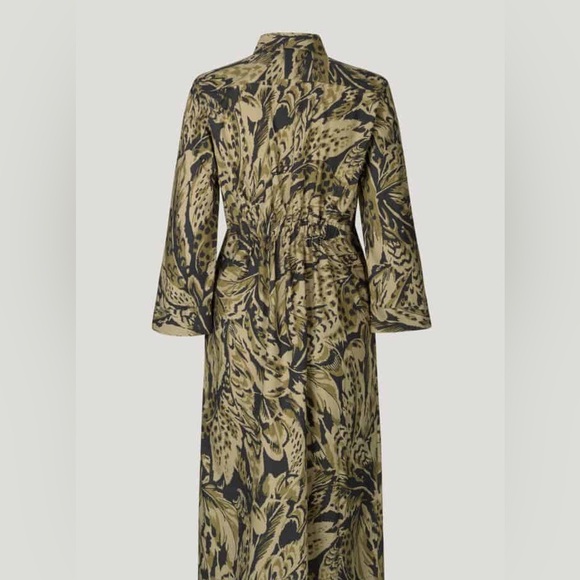 •BAUM UND PFERDGARTEN ARLENE DRESS
Olive Feather - Picture 4 of 11